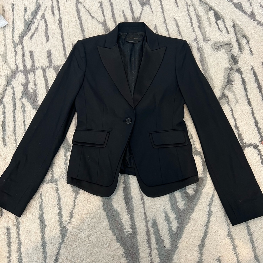 Women’s BCBG black blazer